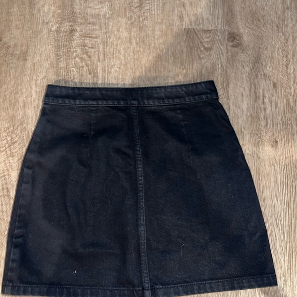💛$7 if bundle-Forever 21 Women's Black Skirt - Picture 4 of 4